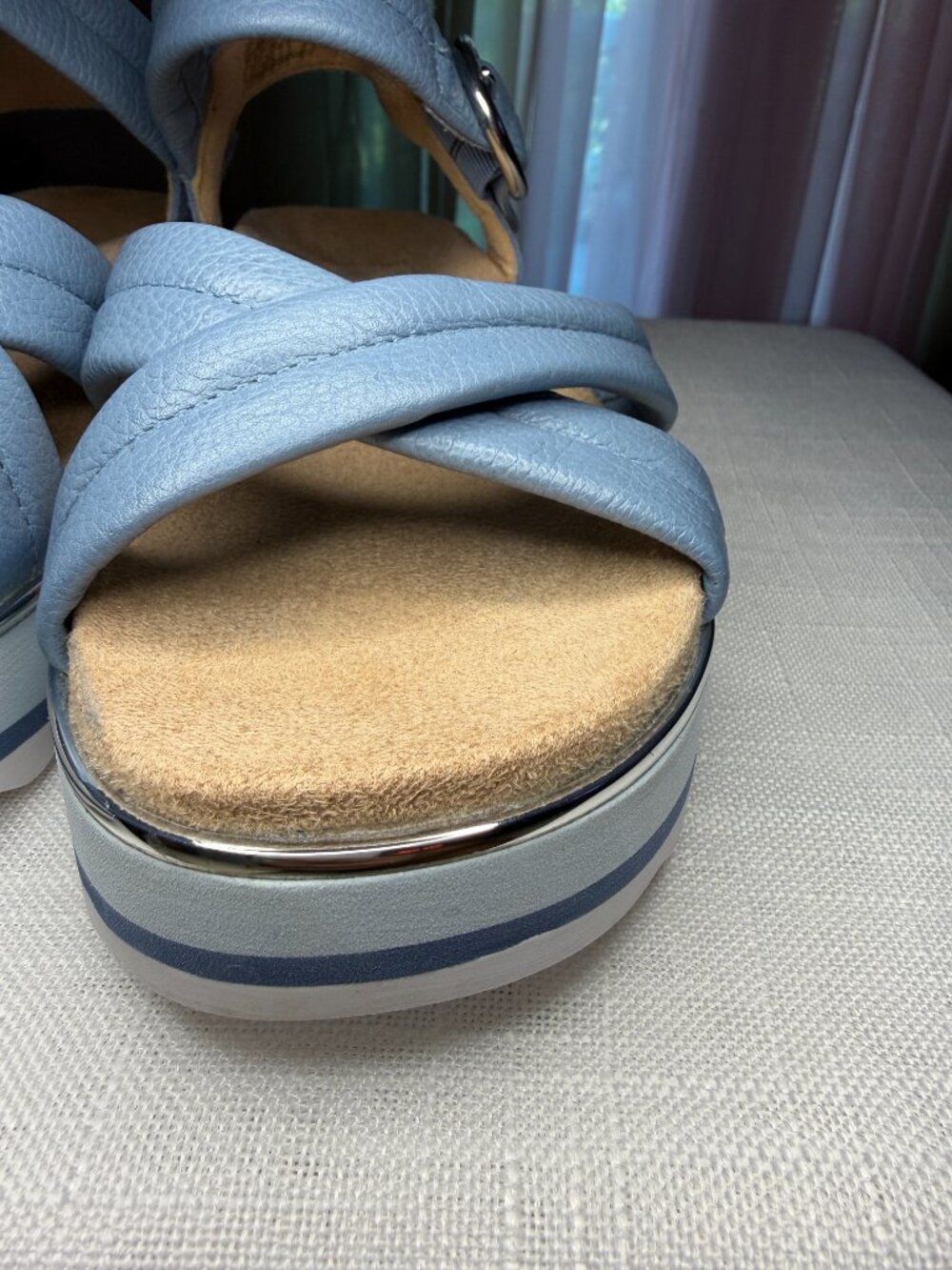 Vionic Reyna Leather Platform Slingback Sandals Light Blue Women's Size 9 - Picture 4 of 12